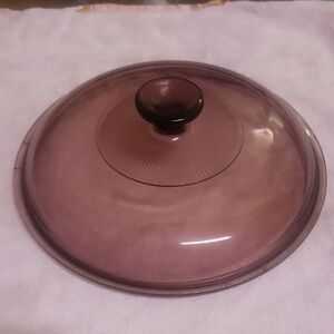 Pyrex V-33-C Purple/Cranberry Glass Round Lid w/ Ribbed Design. NO CHIPS, Nice!